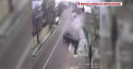 Accident surprins de camerele de supraveghere. Dezastrul provocat de un sofer de 20 de ani - VIDEO