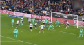 Real Madrid a ratat ocazia de a urca pe primul loc in clasamentul La Liga. Echipa lui Zidane nu a reusit sa profite de pasul gresit facut de Barcelona si a smuls in extremis doar un egal cu Valencia, dupa ce Benzema a marcat in prelungiri - VIDEO
