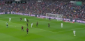 Real Madrid a castigat duelul contra Sevilliei, scor 2 la 1. Ambele goluri ale madrilenilor au fost marcate de mijlocasul brazilian Casemiro. Intr-un alt meci al serii, Atletico Madrid a fost invinsa de Eibar - VIDEO