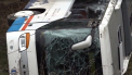 Bilant tragic dupa ce un autobuz plin cu elevi a derapat si a cazut intr-o rapa - VIDEO