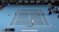 Novak Djokovic, numarul doi mondial, a trecut in turul trei de la Melbourne, dupa ce l-a invins, in trei seturi, pe un japonez. La categoria feminina, surprizele sunt in toi - VIDEO