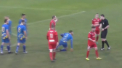 Un englez a fost eliminat de pe terenul de fotbal, dupa ce a primit 3 cartonase in doar 12 secunde - VIDEO