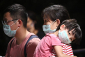 Numarul deceselor a ajuns la 170, peste 7.700 de oameni sunt infectati / Cum procedeaza tarile care isi evacueaza cetatenii din China