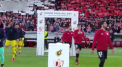 Barcelona si Real Madrid au fost eliminate, aseara, din sferturile de finala ale Cupei Spaniei. Este pentru prima data in ultimii 10 ani cand cele doua mari echipe spaniole rateaza semifinalele competitiei - VIDEO