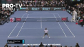 Stefanos Tsitsipas si-a aparat titlul de la Marseille. Grecul a castigat in doua seturi finala contra unui canadian si a obtinut al 5-lea titlu din cariera sa - VIDEO