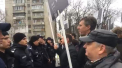 Protest la memorialul "Eternitatea". Dorin Chirtoaca: "Dodon a venit sa depuna flori pe ascuns in memoria celor cazuti in 1992" - VIDEO