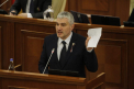 Deputatii PPDA cer repetat ca ministrul de Externe sa vina in plen si sa explice cu ce se ocupa la minister. Fractiunea a inaintat o motiune simpla pe politicile ministerului