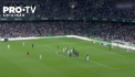 Real Madrid a facut un pas gresit in campionatul Spaniei. Dupa ce a castigat saptamana trecuta in El Clasico, aseara echipa condusa de Zidane a pierdut in deplasare la Betis - VIDEO