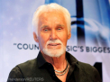 A murit cantaretul de muzica country Kenny Rogers