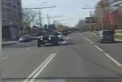 Ca intr-un film de actiune, vehiculele blindate ale Armatei Nationale au iesit pe strazi.Asta, dupa ce Igor Dodon a semnat decretul cu privire la folosirea armatei pe durata starii de urgenta - VIDEO