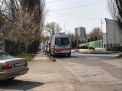 Un rand de ambulante pline cu pacienti suspecti de coronavirus surprins la portile Spitalului Ministerului Sanatatii - FOTO / VIDEO