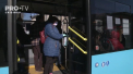 Desi scolile sunt inchise, iar saptamana aceasta este libera pentru bugetari, transportul public este destul de aglomerat - VIDEO