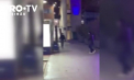 Gest urat comis de fanii lui FC Barcelona. Ultrasii gruparii catalane l-au batut pe liderul galeriei lui Espanyol, dupa ce au impartit impreuna ajutoare la un spital din capitala Cataluniei - VIDEO