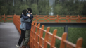 Cuplurile din Wuhanul iesit din carantina se grabesc sa se casatoreasca. Site-ul pe care se fac inscrierile a cazut
