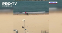 Un atlet din Pescara, oras aflat la coasta Marii Adriatice, a incalcat restrictiile cand a iesit sa alerge pe plaja 