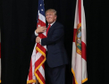 Trump, criticat de medici dupa ce a sugerat injectarea dezinfectantului ca tratament impotriva Covid-19