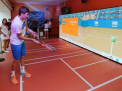Tenisul a revenit pe micile ecrane, insa deocamdata doar in forma virtuala. Aseara, a fost dat start turneului de la Madrid care a adunat nume mari din lumea sportului alb - VIDEO
