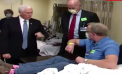 Vicepresedintele american a atras un val de critici, dupa ce a refuzat sa poarte masca de protectie in timpul vizitei la un spital - VIDEO