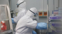 Un functionar de la primaria capitalei - infectat cu coronavirus. 13 angajati ai institutiei, testati - VIDEO