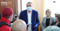 Renato Usatii i-a intampinat pe medicii romani care vor munci la Balti cu bani in plic. Doar ca acestia au restituit banii, pentru ca Romania suporta integral costurile legate de desfasurarea misiunii umanitare- VIDEO