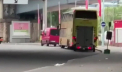Firma care a adus moldovenii din Franta, blocati apoi la granita cu Germania, a luat din nou pasageri de la Paris. Reprezentantii Ministerului de Externe sustine ca deplasarea autocarelor nu a fost autorizata - VIDEO