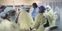 O doctorita renumita din New York s-a sinucis dupa ce a fost infectata cu coronavirus. Medicii din prima linie din intreaga lume au devenit eroi si spun ca se simt ca pe campul de lupta, iar ceea ce se intampla e ca un razboi - VIDEO
