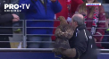 Cea mai cunoscuta mascota vie din Bundesliga, vulturul lui Eintracht Frankfurt, nu va avea voie pe stadion saptamana viitoare, la reluarea campionatului - VIDEO