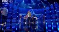 Concurentii de la Romanii au Talent au urcat pe scena in speranta de a reusi sa prinda un loc in semifinale. Revenirea serii a fost ambasadoarea rasului – femeia, care i-a provocat pe toti sa serveasca dintr-o portie zdravana de ras - VIDEO