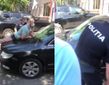 Scandal la Presedintie. Momentul in care Vladimir Cebotari este luat peste capota de un automobil care iese pe poarta. Soferul a incercat sa fuga. Cebotari, catre politie: "Acum, vreau proces verbal" - VIDEO