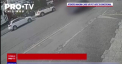Accident cumplit intr-un cartier din Marea Britanie. Camerele de supraveghere au surprins momentul in care o fetita de 11 ani este lovita in plin de o masina - VIDEO