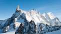 Un ghetar urias de pe Mont Blanc risca sa se prabuseasca. Politia a inceput operatiunile de evacuare