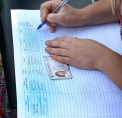 Nu vor sa colecteze... virusi. Membrii Miscarii Unirea cer ca cei care vor sa candideze la Presedintie sa nu mai stranga semnaturi - VIDEO
