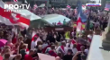 De ziua lui Alexandr Lukasenko, zeci de mii de oameni au protestat la Minsk: i-au pregatit drept cadou... un sicriu pe care era scris “Dictatura” si au scandat ironic, “La multi ani” - VIDEO