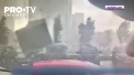 O furtuna puternica a facut ravagii in capitala rusa. La Moscova si in cateva suburbii a plouat in doua ore cat in doua saptamani, iar vantul a fost atat de puternic, incat a pus la pamant zeci de copaci - VIDEO
