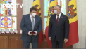 Dupa ce Igor Dodon l-a decorat vineri pe Mihail Aizin, liderul unei grupari criminale de pe vremea guvernarii comuniste, astazi Presedintia spune ca seful statului nu stia cine este acesta - VIDEO