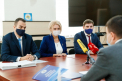Candidatul partidului Sor, Violeta Ivanov, a depus semnaturile necesare pentru inregistrarea oficiala la alegerile prezidentiale. Declaratiile facute - VIDEO
