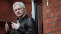 Julian Assange "aude voci" in inchisoare si are tendinte de suicid, sustine psihiatrul care l-a examinat