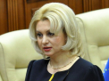 Peste 160 de pensionari si someri au facut donatii in favoarea candidatei Partidului Sor, Violeta Ivanov, la alegerile prezidentiale