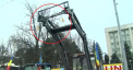 Imaginea zilei. Durerea agricultorilor, la protestul din PMAN: au agatat porumb pe tractoare si spun ca l-au adus pentru Igor Dodon si "hulubasii" lui: "Sa vada ce roada avem anul acesta" - VIDEO