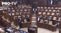 S-au intrunit in sedinta pentru a vota legile bugetului fara a anunta deputatii din opozitie, dar s-au pomenit cu ei in sala. Cum s-a incheiat sedinta nocturna de ieri a Parlamentului  - VIDEO 