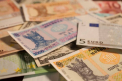 Curs valutar BNM pentru 30 decembrie. Cat costa astazi un euro si un dolar - FOTO