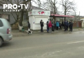 Regulile pandemiei dispar in transportul public din Basarabeasca. Oamenii se inghesuie in microbuze si spun ca nu sunt suficiente vehicule pe ruta. Ce spune primarul - VIDEO 