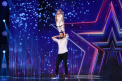 Romanii au talent 2021: Antonia Antighin si Cristian Lucache, dans contemporan cu un mesaj emotionant