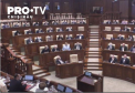 Cabinetul propus de Maia Sandu s-a ales cu zero voturi in plen. Natalia Gavrilita a venit in fata deputatilor, iar inainte de a-si prezenta programul de guvernare a spus ca Parlamentul trebuie dizolvat - VIDEO 