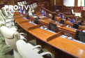 Au trecut mai bine de 6 ani de cand in Parlament exista sistemul de vot electronic, iar deputatii voteaza in continuare ridicand mana. De ce inca nu este folosit si cati bani au fost cheltuiti pentru acesta - VIDEO 