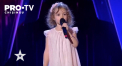 Poeziile sunt marea ei pasiune, iar la varsta de un an a invatat prima strofa. Vorbim despre Anastasia, micuta care a impresionat juriul si publicul de la Romanii au Talent - VIDEO