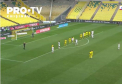 Mijlocasul Armand Lauriente a marcat pentru FC Lorient cu un sut de la 40 de metri  - VIDEO 