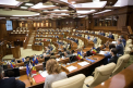 Parlamentul se va intruni maine pentru a examina proiectul privind acordarea votului de incredere Guvernului Grosu
