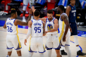 Dupa o serie rusinoasa de cinci infrangeri consecutive, Golden State Warriors, si-a bucurat fanii cu o victorie mult asteptata - VIDEO