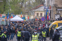 Cordon de politisti la protestul din fata CC: spiritele s-au incins, dupa ce membrii partiduliui "Ai Nostri" au venit sa ceara alegeri anticipate parlamentare si prezidentiale: "Au venit provocatorii" - VIDEO